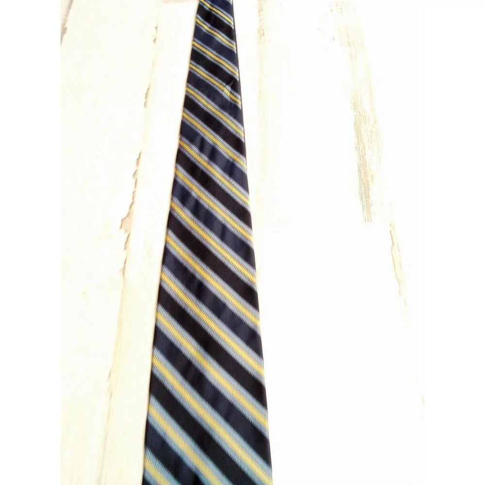 Tommy Hilfiger very nice